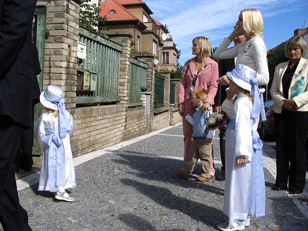 Pan Kavka m svatby rd :) aneb novomanel Kavkovi