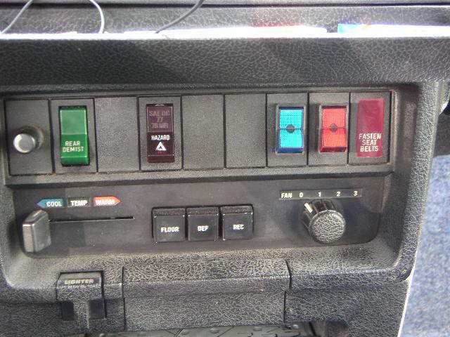 018_panel